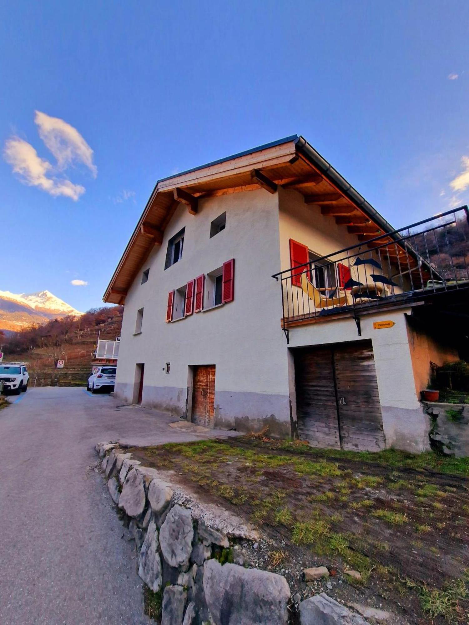 Kunstplanet Im Herzen Der Alpen Am Planetenweg Visp Exteriör bild