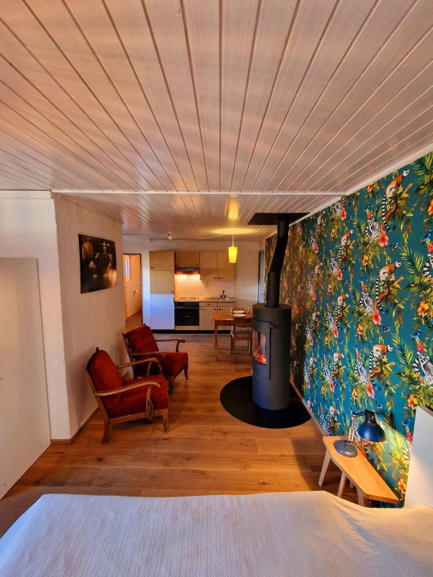 Kunstplanet Im Herzen Der Alpen Am Planetenweg Visp Exteriör bild